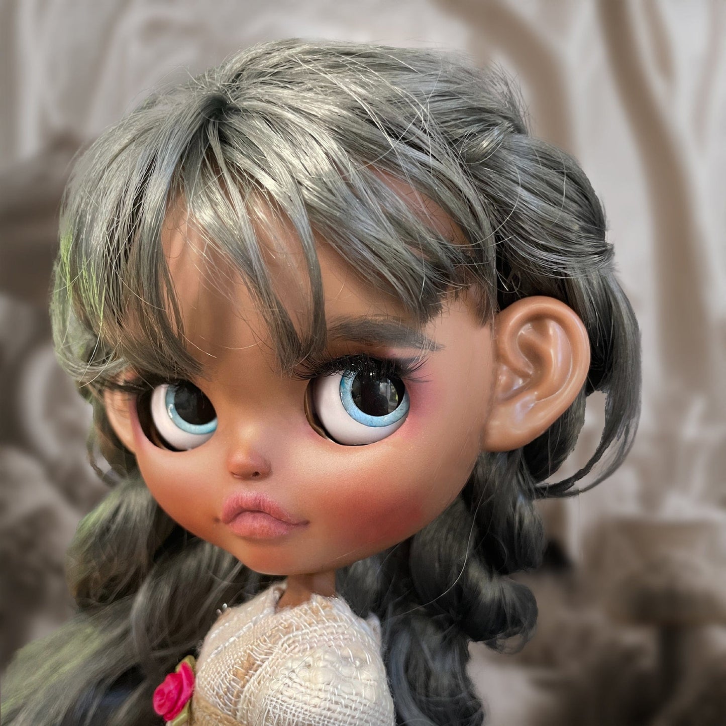 Blythe Doll - Iris